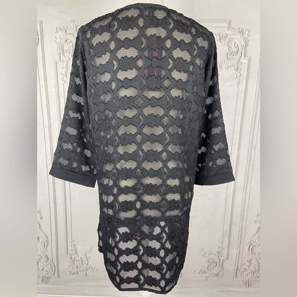 Classy Lace V-Neck Tunic Swimsuit Coverup - Picture 7 of 7